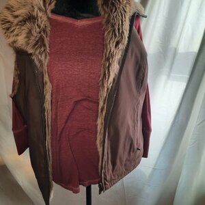 Faded Glory Vest size 12-14 with LG pink Ruff hewn shirt